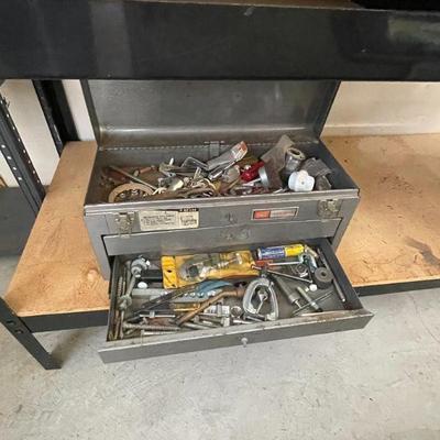 Assorted tools w tool box