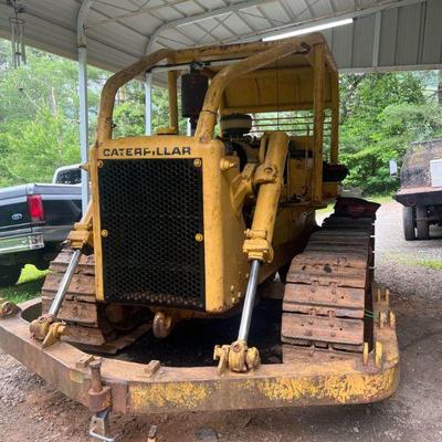 CAT D6 Dozer- Runs and Drives 