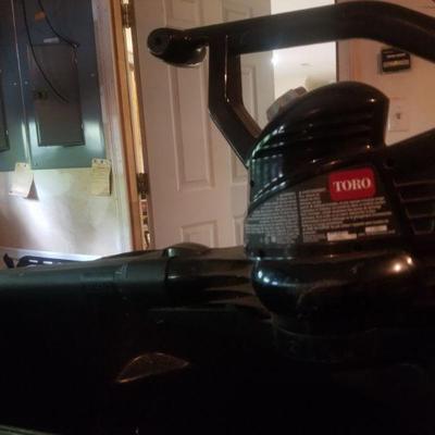 Toro leaf blower