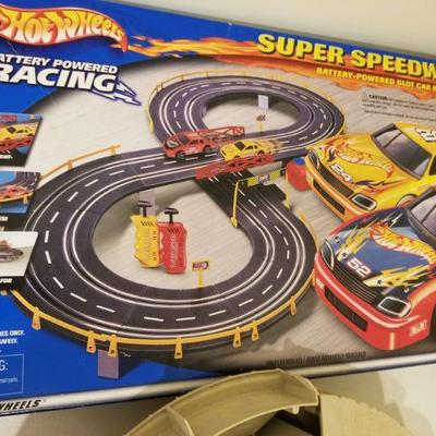 Hot Wheels Super Speedway