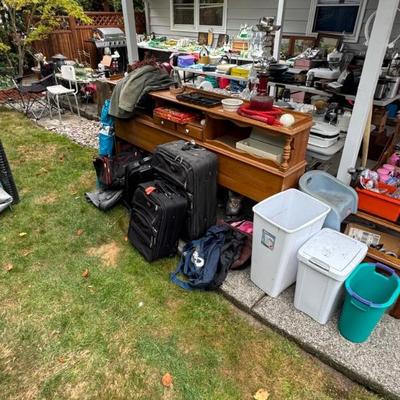 Estate sale photo