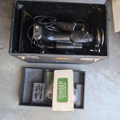 Singer Featherweight 
