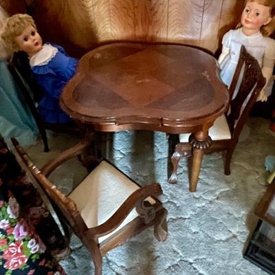 vintage child's table and chairs- wood