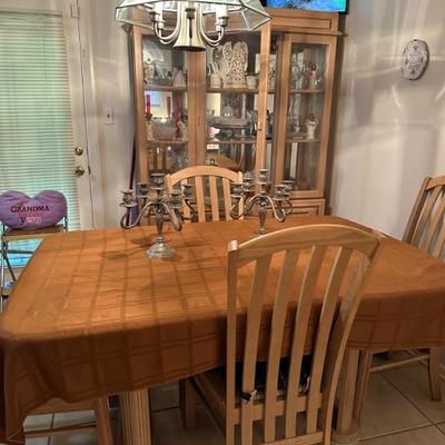 Dining Room Table, 4 side chairs, 2 arm chairs, China Hutch and Buffet BUY IT NOW $300