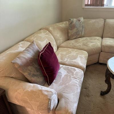 Beige Sectional Sofa BUY IT NOW! Ring or Text $300