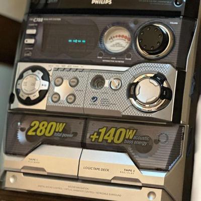 stereo with 2 speakers