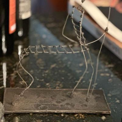 wire fiturine