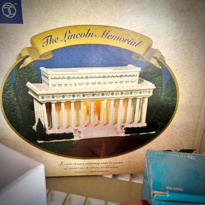 D56 Department 56 The Lincoln Memorial