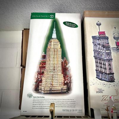 D56 Department 56 Empire State Building