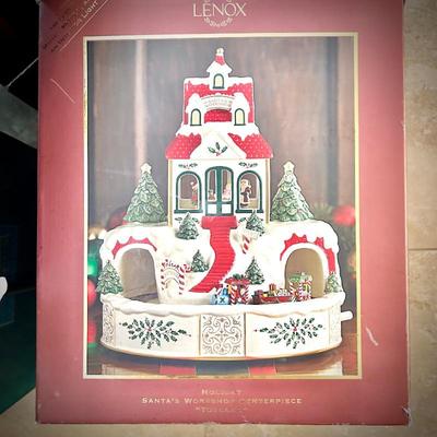 Lenox Holidays Santa's Workshop Centerpiece "Toyland"