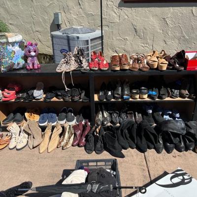 WHAT???? SHOES/SHOES AND BOOTS