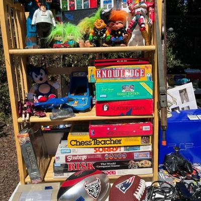 TOYS