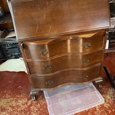 VINTAGE DESK