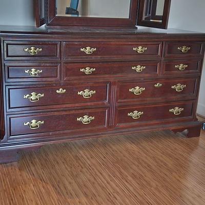 Bassett Furniture Dresser w/ Detachable Mirror ($120)