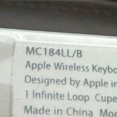 Apple MC184LL/B Wireless Keyboard NEW IN PLASTIC ($45)