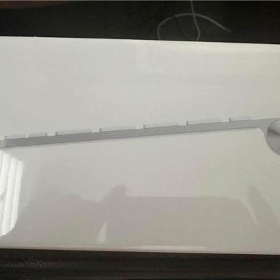 Apple MC184LL/B Wireless Keyboard NEW IN PLASTIC ($45)