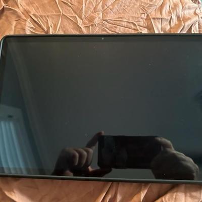 Samsung TAB S7+5G Like New In Protective Spigen Case - no scratches, hardly used, it was a back up tablet, reset system ($595)

