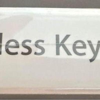 Apple MC184LL/B Wireless Keyboard NEW IN PLASTIC ($45)