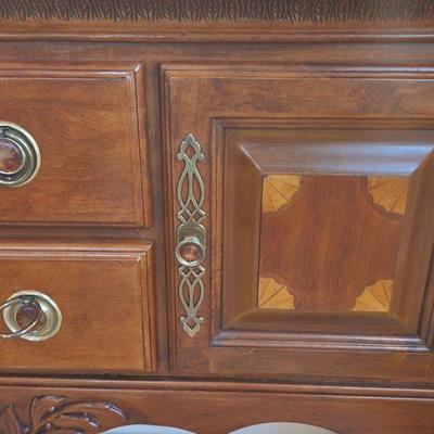 Gorgeous Dining Room Set By Standard Furniture Grand Designs Collection - rarely used, sold separately or as a set INCLUDING﻿ ﻿Matching...