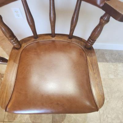 2 Matching Kitchen Stools (Bar Height) w/ Nailhead Trim Accents & Leather - swivel ($220 SET)