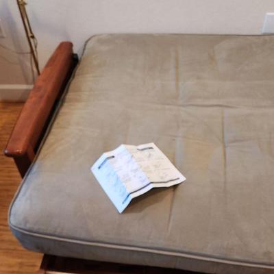 Futon High-End Luxury - hardly used ($195)

