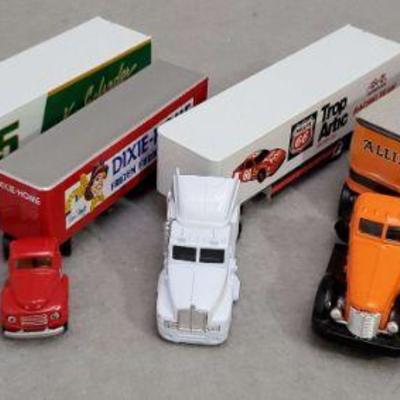 Moving America
Six 18 wheelers