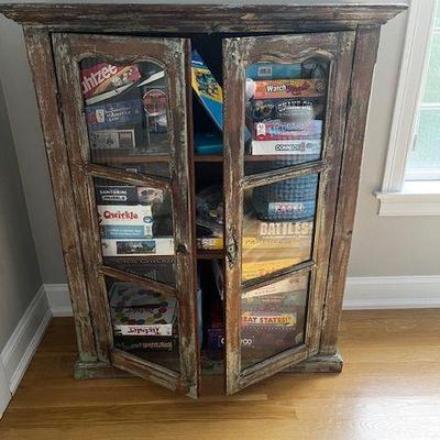 Artisan cabinet