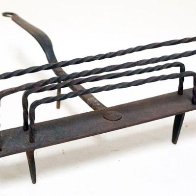 1044	ANTIQUE WROUGHT IRON HEARTH TOASTER, APPROXIMATELY 16 IN X 13 IN X 4 IN H
