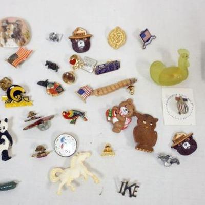 1261	ASSORTED PINS, APPROXIMATELY 42 INCLUDING OLYMPICS

