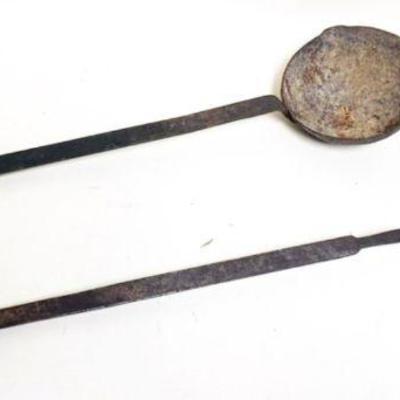 1045	ANTIQUE WROUGHT IRON LADLE AND STRAINER, LARGEST APPROXIMATELY 28 IN LONG
