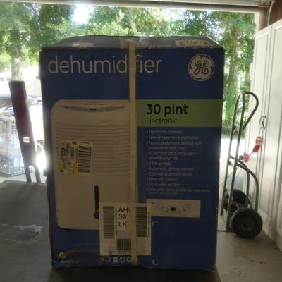 GE 30-Pint Electronic Dehumidifier #AHW30LK - New in Box