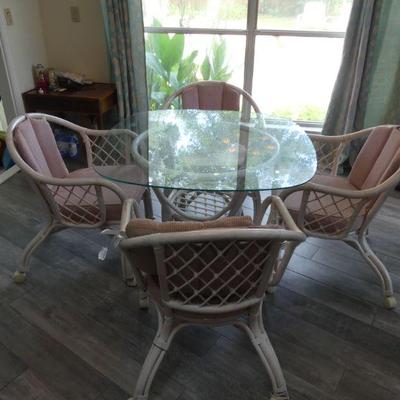 Wicker Table with Glass Top and 4 Rolling Chairs - Table: 41" Square x 28" Tall