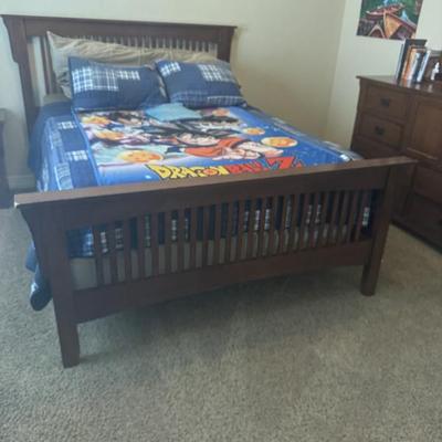 Queen Bed