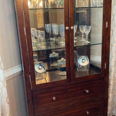 "Fabulous Ivy Falls" in Grovetown, GA. Starts Closing Mon 8/19 at 8pm. Pickup Wed 8/21 from 3-6pm. Please click here to view...