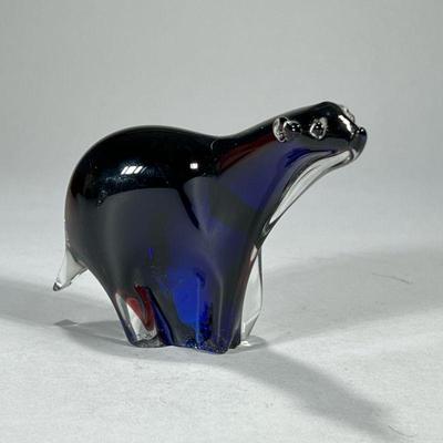 GLASS ART POLAR BEAR BY MURANO | l. 7 x h. 4 1/2 in


