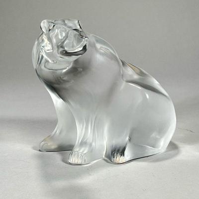 LALIQUE CRYSTAL POLAR BEAR SIGNED | Signed LaLique Crystal glass polar bear in great condition. - l. 7 1/2 x w. 6 3/4 x h. 6 1/2 in

