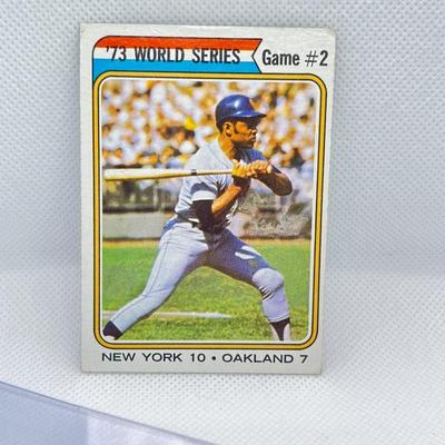 1974 Topps # 473: 1973 World Series Game #2, Willie Mays, New York Mets
