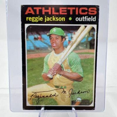 Lot #77 - 1971 Topps #20: Reggie Jackson, Oakland A’s.