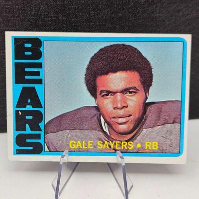 Lot #151 - Gale Sayers 1972 Chicago Bears Topps Trading Card