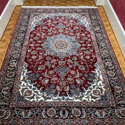 LOT 905 Vintage Hand-knotted Oriental Persain Wool Rug