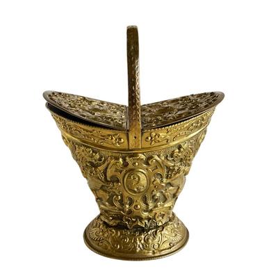 LOT 764 19th Century English Brass Navette Form Coal Hod w/lion Crest. Click here to bid-...