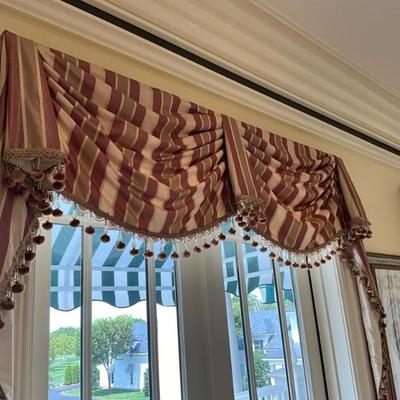 LOT 948 Pair of Custom made Window Valances w/Teardrop Trim