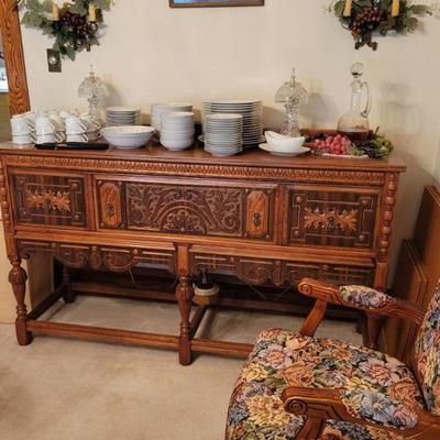 Beautiful Buffet and China Set