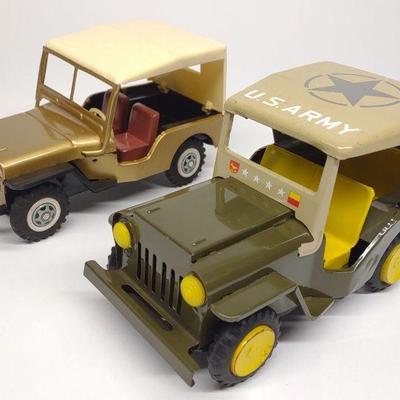 (2) Vintage Japan Friction Toy Jeeps (Bandai)