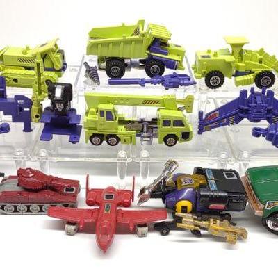 (9) 1980s G1 Transformers Action Figures