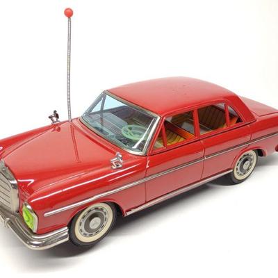1960s Japan Battery Op Mercedes-Benz 250 SE Car