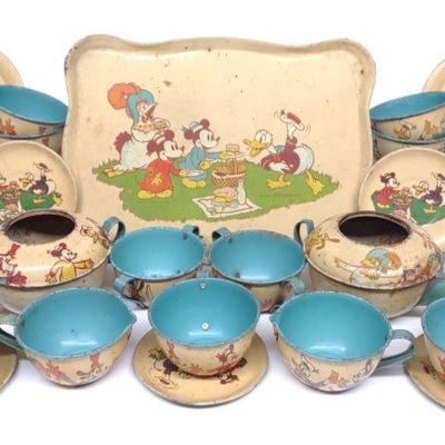 1930s Walt Disney Tin Litho Donald Duck Tea Set