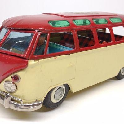 Bandai Japan Volkswagen Battery Op Tin Toy Bus