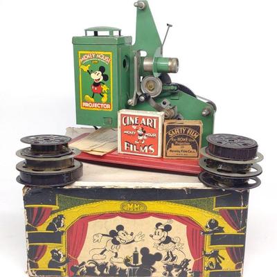 1930s Keystone Mickey Mouse Movie Projector w/ Box