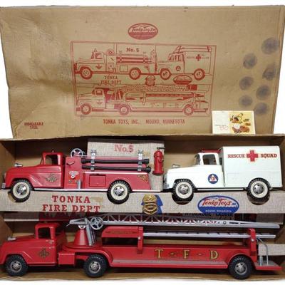 1960 Tonka No. B-225 Fire Dept. Truck Set in Box
